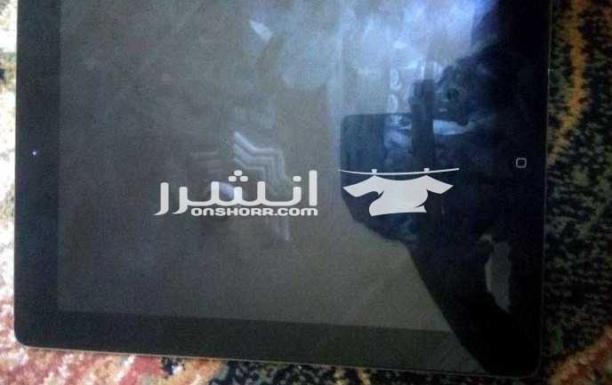 ايباد 2 وكاله ايباد 2 وكالة ولا خشط معا شاحن وشماعة شغال للاستفسار المراسلة فقط لانني دائم الاتصال يالنت بس في عطل واحد السماعة الداخلية ضعيفة بس بتتصلح ارخيصة غير قابل لتفاوض وشكرا 0781193985