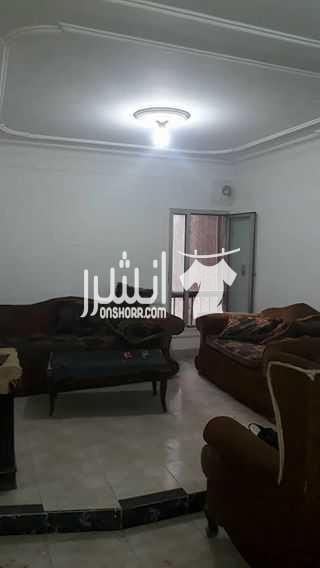 شقه تانى نمره من شارع فيصل بلفرش او بدون السعر 340الف جنيه شامل الفرش المساحه 101متر صافى 3غرف غرفتين على الشارع غرفه داخلى ريسبشن كبير 2حمام مطبخ . 2سانسير عداد كهرباء عداد غاز اتحاد ملاك الدور 11بر...