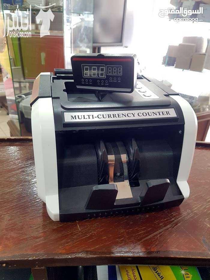 ماكنات عد الأموال و النقود لمحلات الصرافة والبنوك وغيرها نوعية : BILL COUNTER تكشف العملة المزوره UV MG طقم جلود مش قشط لوحة كشف لزبون تفرز اليورو والدولار والدينار وجميع العملات حتى شيكات كف...