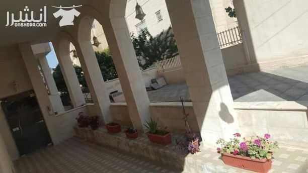 شقق للبيع انيقه جدا عدة طوابق مساحات و مواصفات مختلفه اسعار معقوله جدا --- شارع مكه مقابل الضمان الاجتماعي دخلة انجاز ثاني يمين ---اشارات وادي صقره --خلف فندق الكندي -- طلعة بجانب معرض الامين للسي...