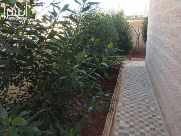 شقة طابقية في عمّان الأردن بسعر مغري ... امتلك أفخم الشقق الطابقيه في منطقة أبو نصير يقع المشروع في أجمل مناطق أبو نصير ويتميز بوجود شقه واحده في كل طابق (العماره مكونه من ثلاث طوابق) ويتميز بهدوء ا...