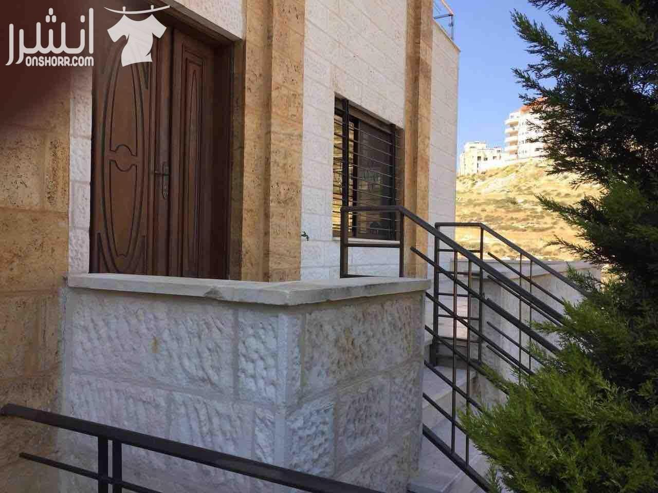 شقق للبيع في اجمل منطقه في دير غبار و تشطيب سوبر ديلوكس اطلاله مفتوحى ولا اجمل الشقق المتوفره : تسويه طابق اول طابق ثاني مواصفات الشقق ------> صالون حرف L حمام ضيوف غرفت خادمه غرفه معيشه م...