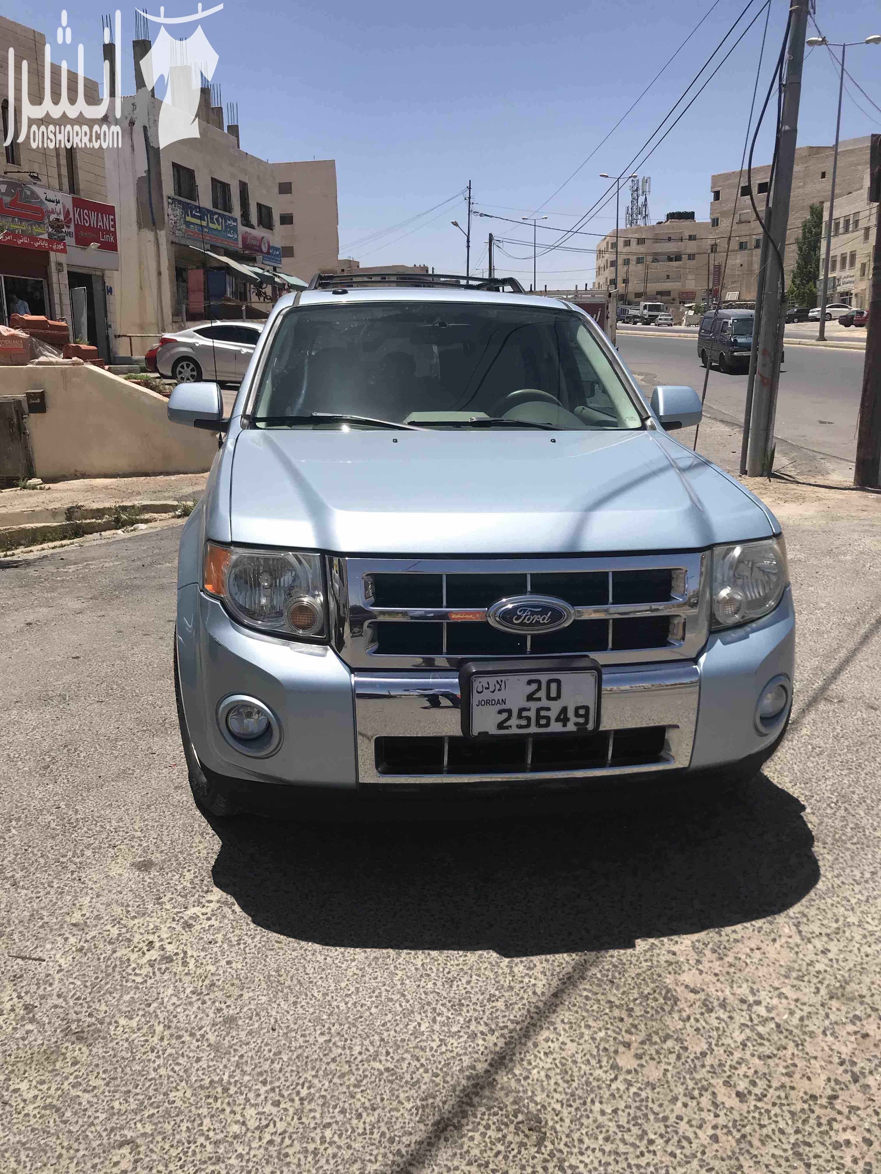 فورد سكيب 2009 لمتدد فل كامل مع فتحه و فورويل اعلى صنف فحص كاااامل كلين تايتل 4*4 غرفه جلد مدفئه اضويه سفليه و للتابلو مع الكب هولدر اصلي من الشركه فتحه ثلاث حركات مري كهرباء جميع الحركات حسسات لر...