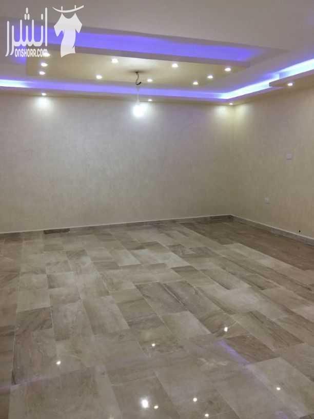 شقة طابقية في عمّان الأردن بسعر مغري ... امتلك أفخم الشقق الطابقيه في منطقة أبو نصير يقع المشروع في أجمل مناطق أبو نصير ويتميز بوجود شقه واحده في كل طابق (العماره مكونه من ثلاث طوابق) ويتميز بهدوء ا...