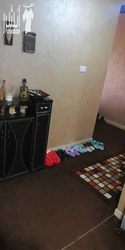 شقه مميزه للبيع ياجوز الجبل الشمالي مقابل شارع 30 مساحتها 150 متر وبلكونه 3 غرف نوم وحده ماستر صالون وصاله كبار مطبخ راكب 3حمامات شاور بوكس وخزائن حمامات ومصعد راكب.. البيع بداعي السفر
البيع مع العف...