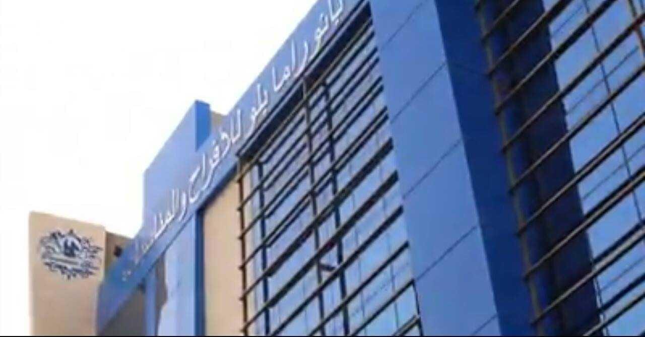 نعمل على تنظيف الفلل والشقق بأفضل الطرق وأفضل الاسعار مختصون في تنظيف الفلل و القصور والإسكانات ما قبل البناء وما بعده مختصون في تنظيف المساجد مختصون في تنظيف الرخام والسيراميك والبورسلان و الباركيه...