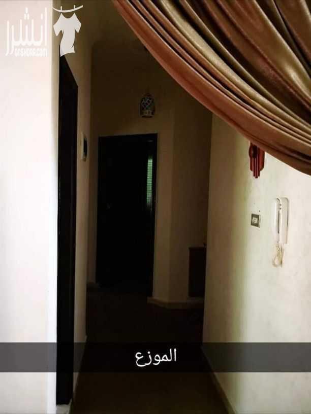 شقة للبيع بسعر محروق ضاحية الرشيد اخر نزول المغناطيس قريبة من شارع الاردن مساحتها 110متر مربع 3 غرف نوم وحدة ماستر وصالون كبير وحمامين وبرندة مطبخ راكب التشطيب ديلوكس طابق ارضي حي هادئ وراقي المطلوب...