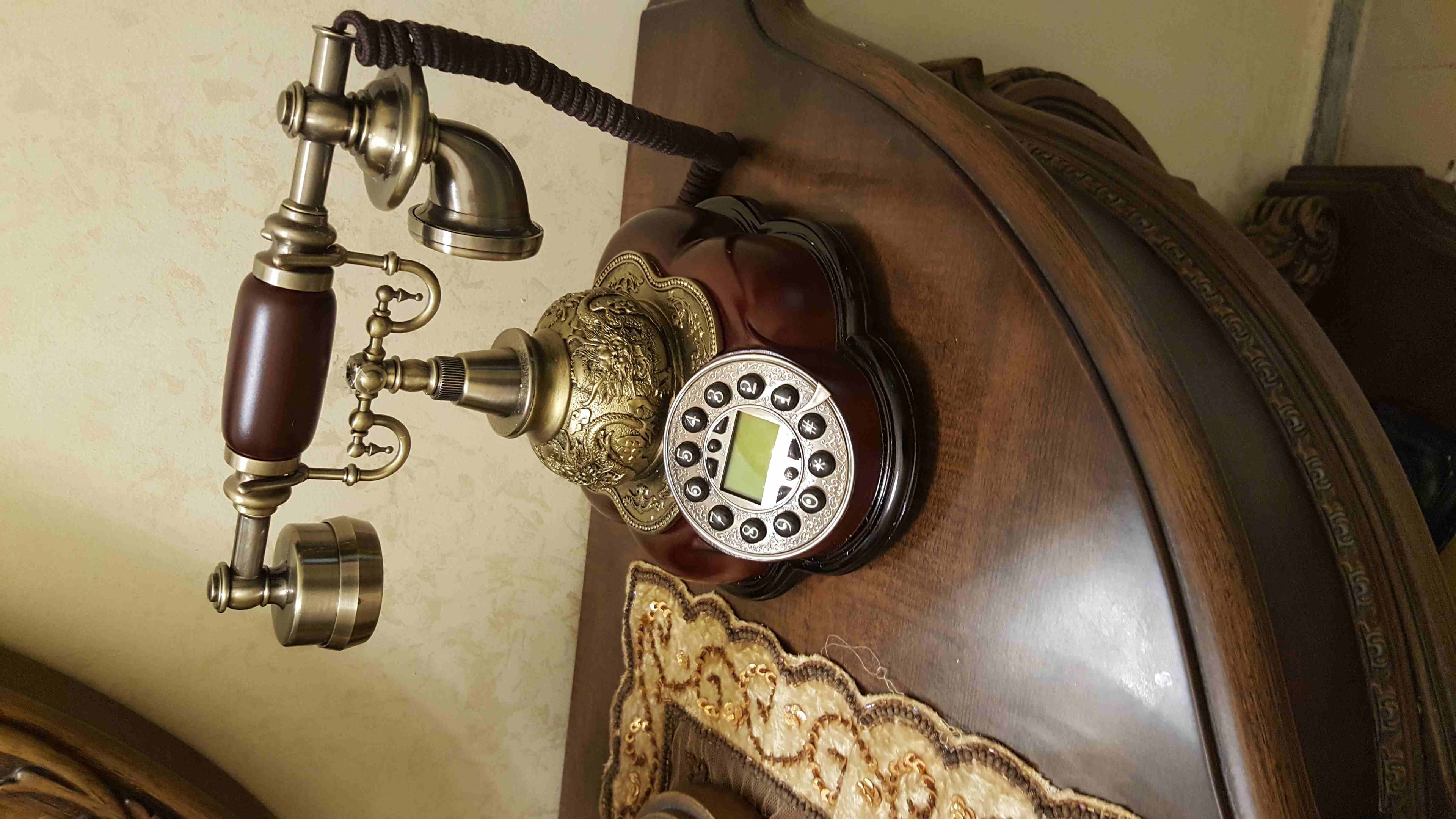 تلفونات ارضيه باشكال جميله
لا تنسَ أنك شاهدت هذا الإعلان في عنكبوت
تلفونات ارضيه تصلح للبيت وال...