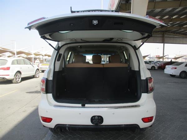 2016 Nissan patrol le platinum in good shape, clean and it is rarely used for some months, it runs on low kilometers, perfect tires, Gcc spec and it is in good and perfect condition, no accident or an...
