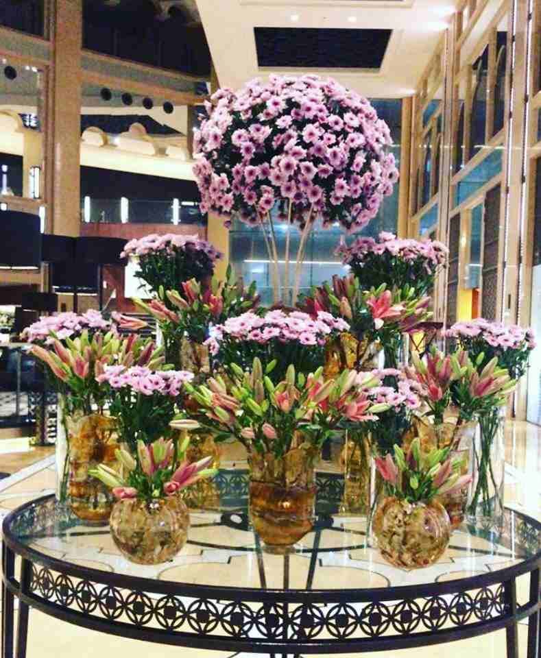 Glamour Rose لبيع الزهور
كبوتيك لبيع الزهور في دبي، فإن جلامور روز Glamour Rose مهيأة لتفي بجميع احتياجاتكم من الأزهار. يصمم بائعو الأزهار لدينا باقات رائعة جاهزة لتختار منها. كما أنهم أكثر اس...