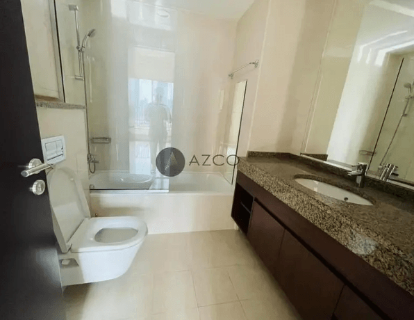 Amazing Deal |Massive | Desirable Location | Grab Now!