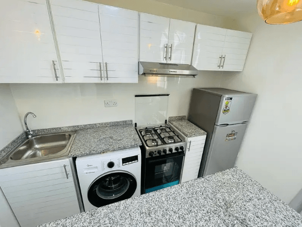Luxury Brand-New Studio | W/ADDC Bills & Parking