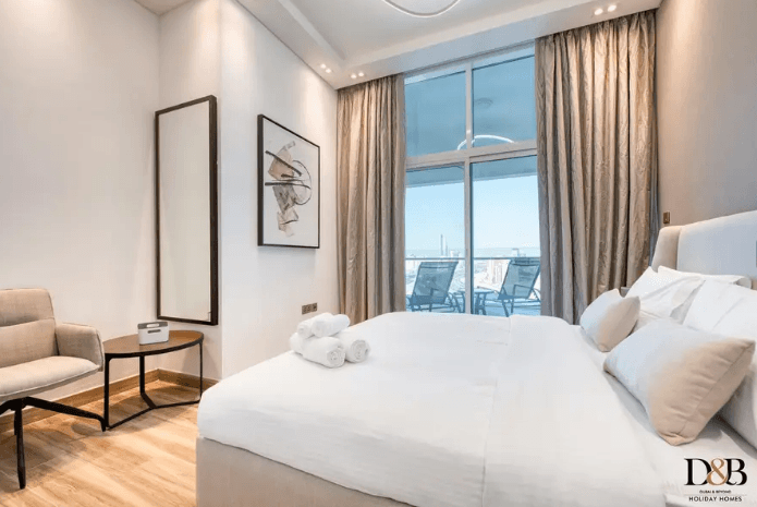 Stunning One Bedroom Apartment With Exceptionally Large Terrace