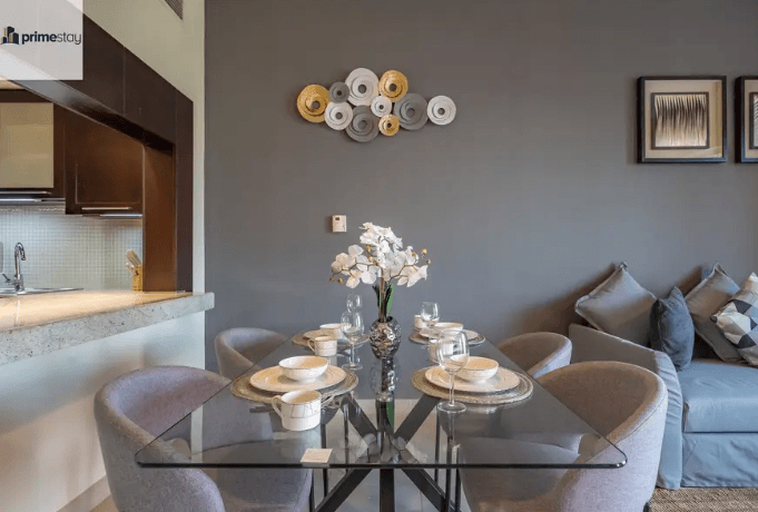 Modern & Vibrant 1BR in The Views