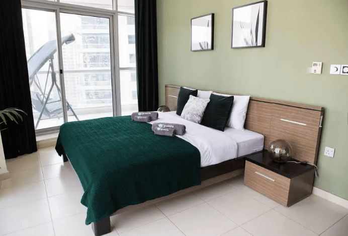 Stunning Views | Ideal Location | Free WiFi/AC
