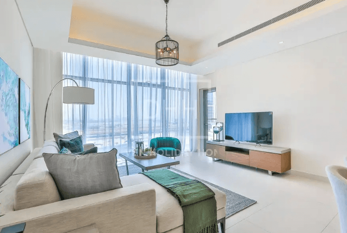 Reasonably Priced | Huge Apt | Downtown