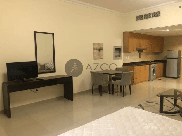 FULLY FURNISHED | WITH BALCONY | WELL MAINTAINED