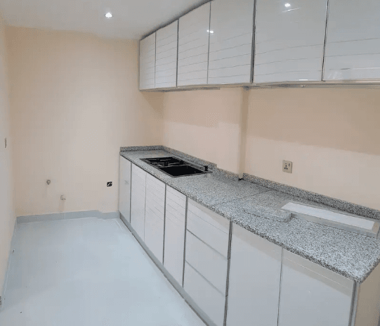 Brand new 1 BHK With 2/bathroom in bain aljesraen (Rabdan area)