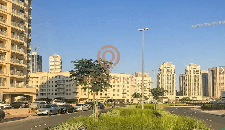 2BDRM WITH SPACIOUS LAYOUT/END-USER ATTRACTION/CALL NOW