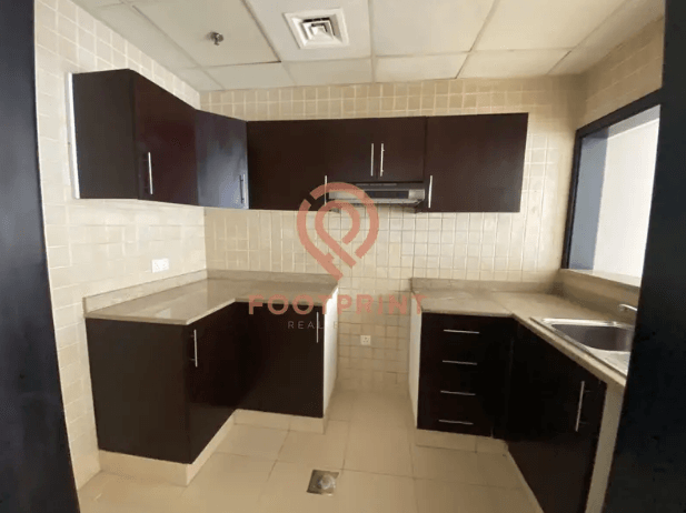 2BDRM WITH SPACIOUS LAYOUT/END-USER ATTRACTION/CALL NOW
