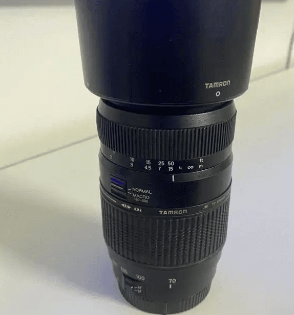 عدسة TAMRON
عدسة نظيفه جداً