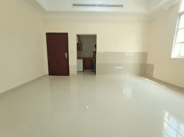 LIMITED OFFER LUXURIOUS HUGE STUDIO HIGH-CLASS FINISHING AWESOME FINISHING SEP, KITCHEN SEP,WASHROOM NEAR SAFEER CENTRAL MALL IN KCA
SUPERB BIG STUDIO WITH EXCELLENT KITCHEN AND FULL WASHROOM NICE COM...