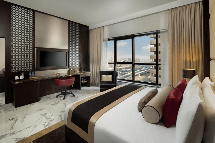 FULLY FURNISHED EXECUTIVE SUITE IN MILLENNIUM PLACE DUBAI MARINA