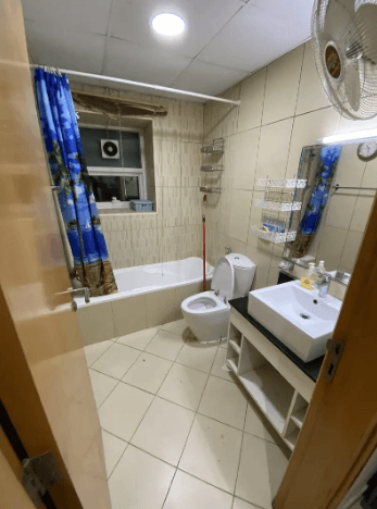 FULLY FURNISHED MASTEROOM AVAILABLE ON MONTHLY BASIS