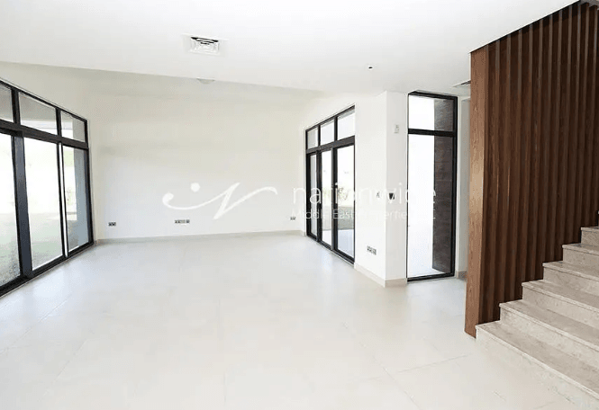 A Single Row 5BR Villa with Plenty of Space
West Yas It is a non-gated community with no service charges and includes a range of facilities including a mosque built for 2,000 worshipers, two schools,...