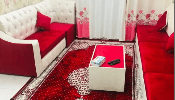 غرفه وصاله مفروشه اول ساكن للايجار الشهري في عجمان شارع خليفه مقابل فندق رمادا
موقع متميز جدا مساحه ممتازة جدا تكييف مركزي مع بلكون بإطلاله مفتوحه علي شارع خليفه فرش جديد ونظيف جدا ومرتب ومجهزة بالكا...