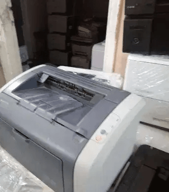 أصغر طابعة ليزر لاستخدام المنزلي Hp 1010
طابعة ممتازة معروفة بقوة التحمل وسرعة الأداء
اسمهاhp 1010 ومن اسمها تعرف انها طابعة ١٠ على ١٠ من ناحية الأداء
الطابعة سرعتها ٢٢ ورقة
حباراتها سعرها ١٥٠
وبتتعبي...