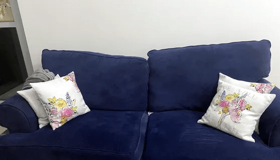 2 and 3 seaters sofas for sale
Navy blue 2 and 3 seaters sofas for sale with coffee table
المدينة : دبي
الحي: دبي لاند
الحالة: مستعمل
السعر: 600درهم
