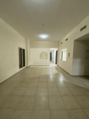 BUY AND LIVE IN - 3 BED IN AL THAMAM - REMRAAM
Shoaib Real Estate offers you this well presented Super Spacious Luxury 3 Bedroom located in Al Thamam Remraam.
3 Bedroom Apartment...