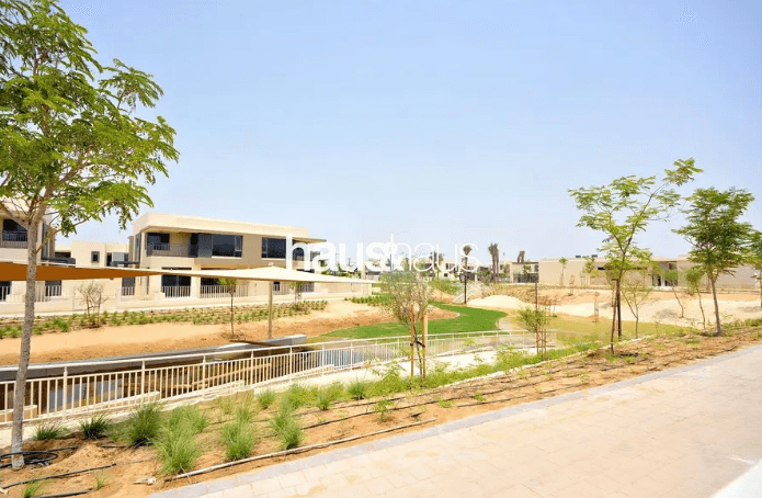 Best Located 4 Bed In Maple 1! Viewable Today
haus & haus is delighted to exclusively offer one of the best located 4 bedroom villas in Maple 1, Dubai Hills Estate.
With the garden opening out...