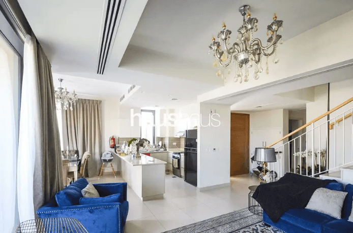 Garden Backing | Amazing View | Call Now
haus & haus is proud to offer this stunning five bedroom villa situated in the new and exclusive Dubai Hills Estate.
This property is situated in this s...