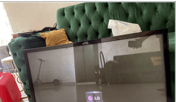 شاشة LG للبيع فيها خراب
سلام عليكم عندي لك تلفزيون Lg فيه خراب بسيط قطر علبه ماي ودث ف الشاشه احتمال انه يتصلح 75%
المدينة : العين
الحي: زاخر
الماركة: ال جي
حجم الشاشة: 42 انش
الحالة: مستعمل
السعر:...