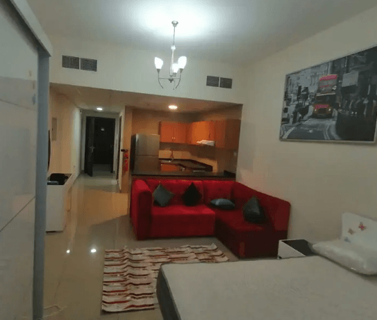 Furnished studio, elegant furnishings, first inhabitant, with balcony
For rent a furnished studio, first inhabitant, upscale furniture, a very large area with a balcony with an open view, a high floo...