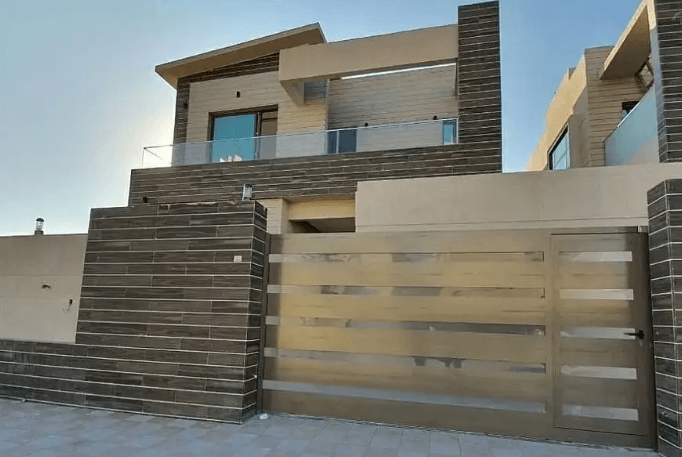 Villa for sale in the most prestigious areas of Ajman, European finishing, second stone destination, piece of Sheikh Ammar Street (Al Mowaihat 2)
Villa for sale in the most prestigious areas of Ajman,...