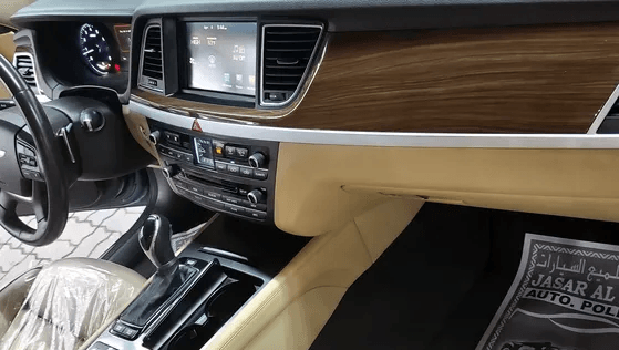جينسس 2015
*Hyundai Genesis* Trim : Royal 3.8 Killometers : 113701 km Color : Dark blue Year : 2015
Doors : 4 door Body condition : perfect inside and outside Mechanical condition : perfect inside an...