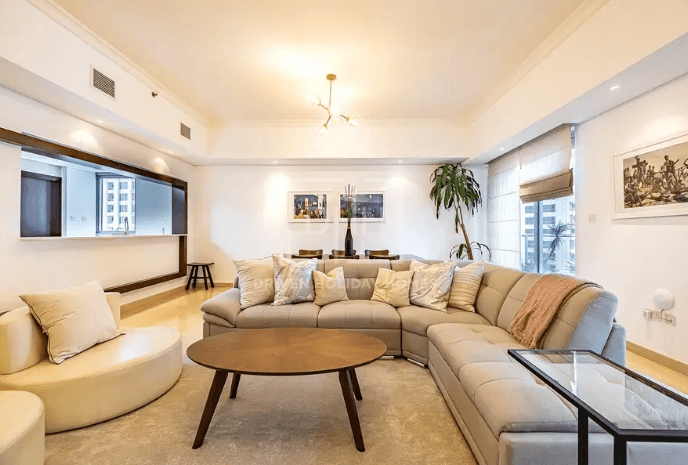 Splendid & Classy | With Partial Marina View
DM-JT-02
DHH is proud to offer this fully furnished 2-bedroom apartment in The Jewels Tower II in Dubai Marina.
Upon entry, you will find the...