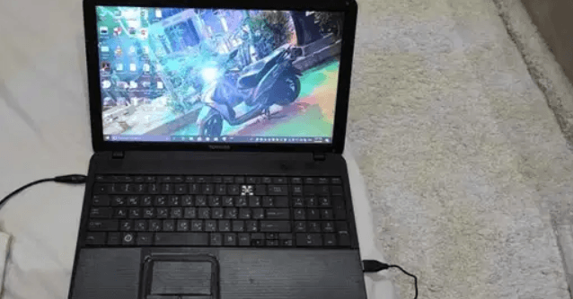 لابتوب Toshiba c855 للبيع