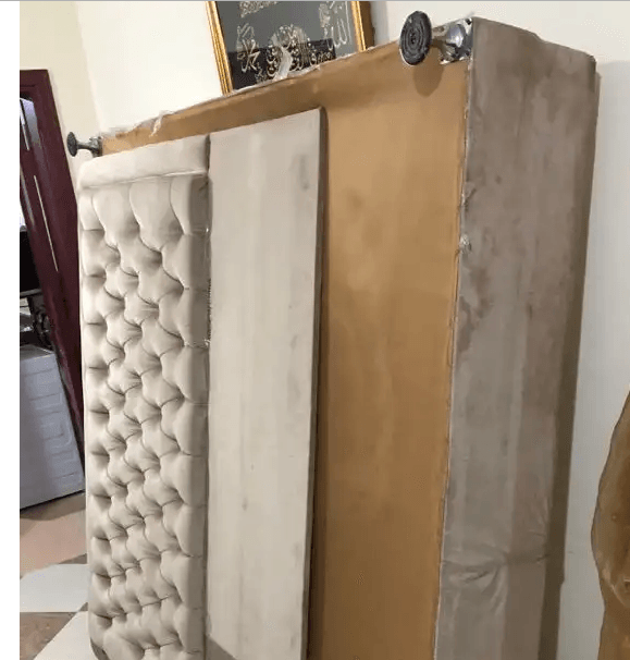 سرير مزدوج للبيع