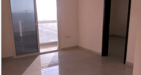غرفه وصاله اول ساكن للايجار السنوي في عجمان شارع النعيمية الخلفي الفاصل