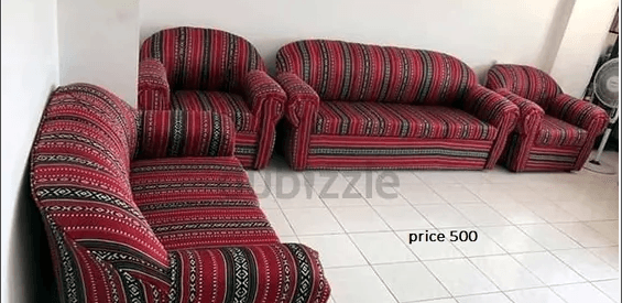 كل هذه الأريكة المصنوعة في الإمارات العربية المتحدة very neat clean sofa set
