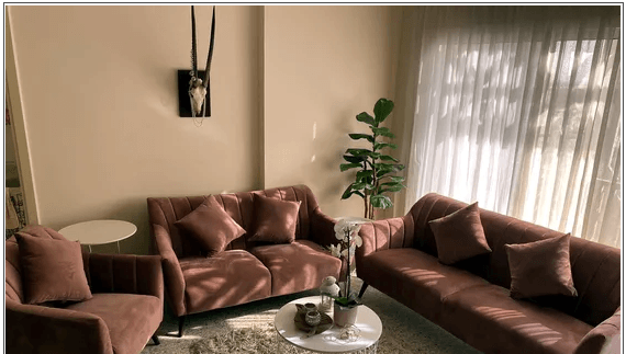 طقم كنب للبيع استخدام شهر سعره الاصلي 6300