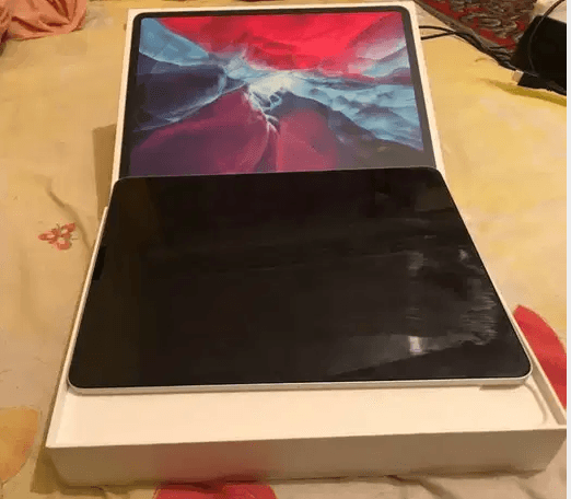 IPad Pro 12.9” 2020 256G WiFi only